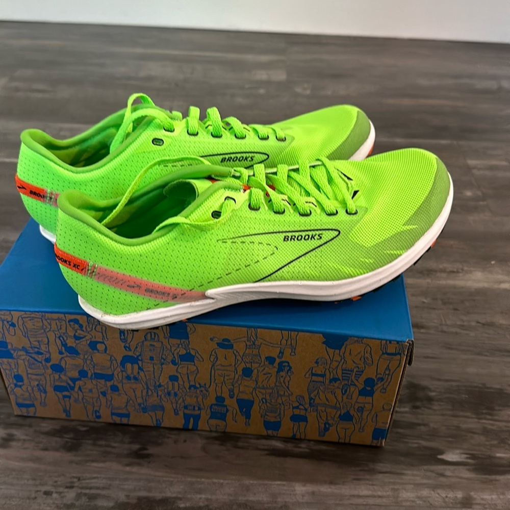 Brooks Neon Green Athletic Shoes